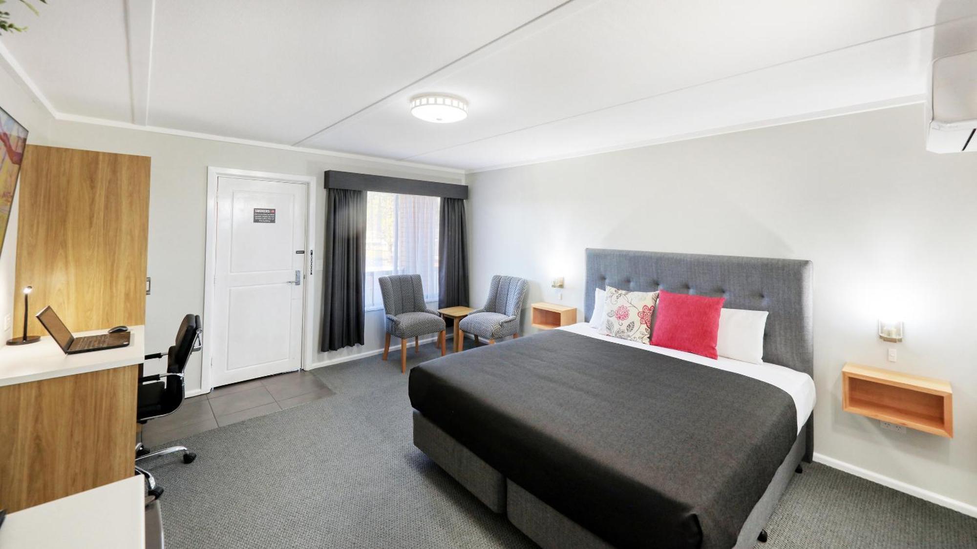 Deniliquin Motel Exterior photo